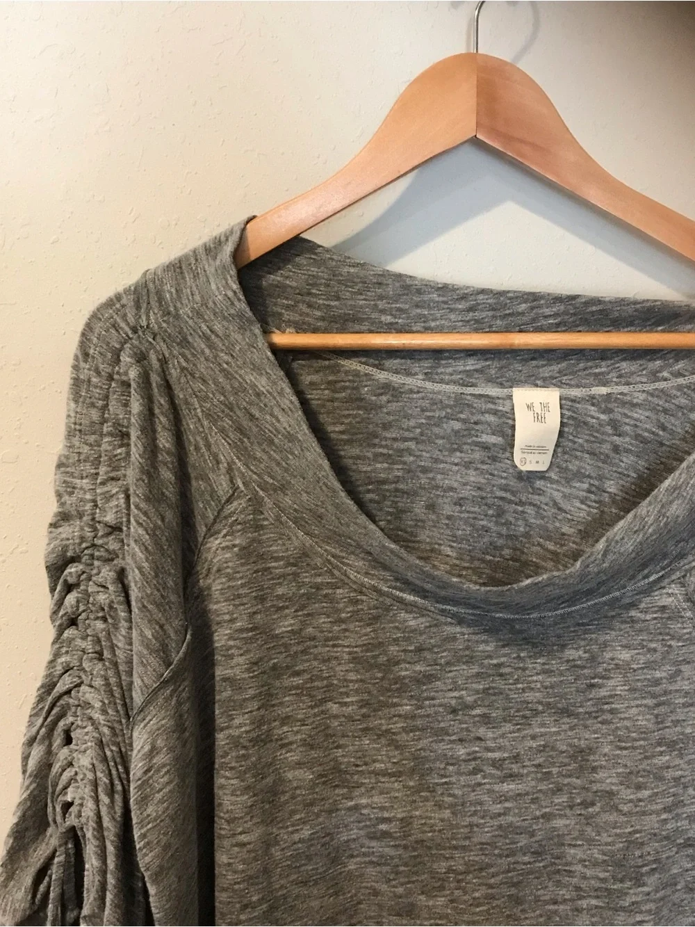 Free People We the Free Grey Cinched Sleeve Top
